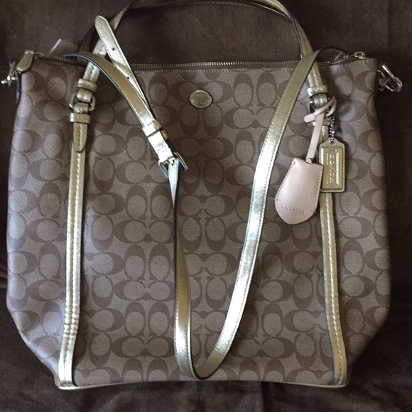 Coach Purse - Picture 1 of 8